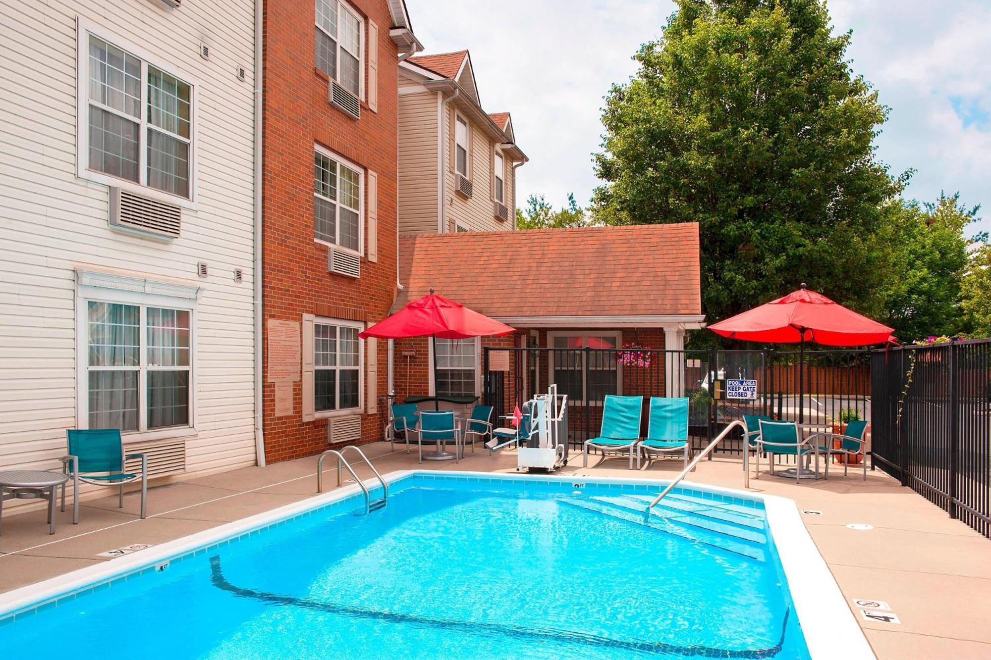 Towneplace Suites By Marriott Indianapolis - Keystone Екстер'єр фото